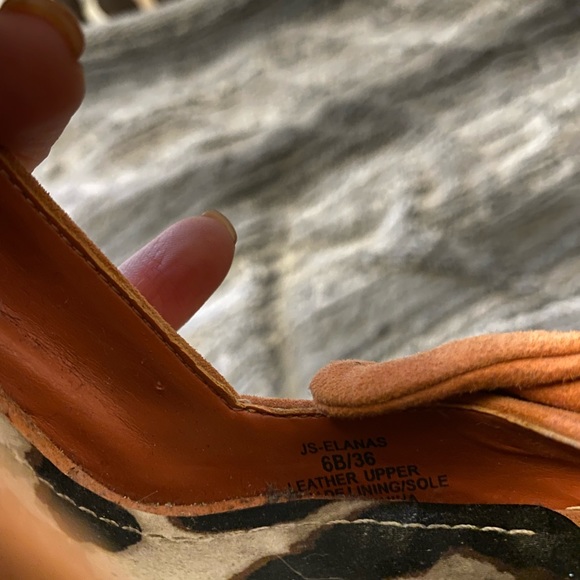 Jessica Simpson Elanas Peach & Glitter Pumps - Picture 6 of 8